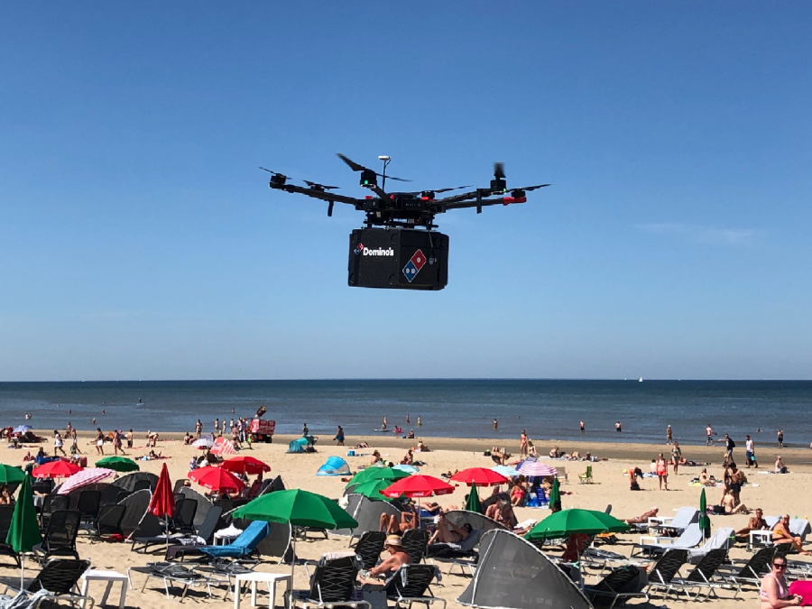 dominos_dronebezorging_drone_zandvoort_uitgesneden.png