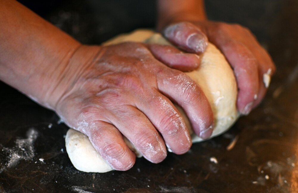 irenna-dough-6762777_1920