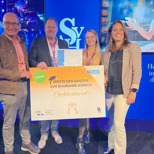 Uitreiking-SVH-Duurzame-Horeca-Gastvrij-.jpg