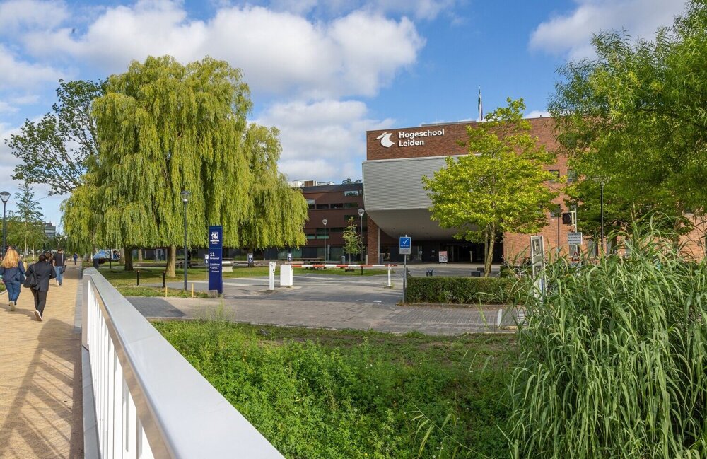 Hogeschool Leiden aanzicht.jpg