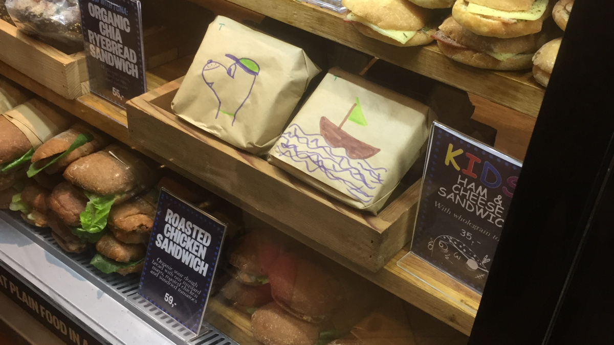 trendtour-kopenhagen-gespot-kids-sandwich-verpakt-in-kindertekening