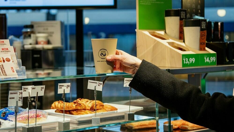 statiegeldbeker 2.jpg