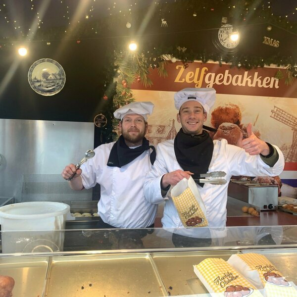Oliebol Zelfgebakken.jpg