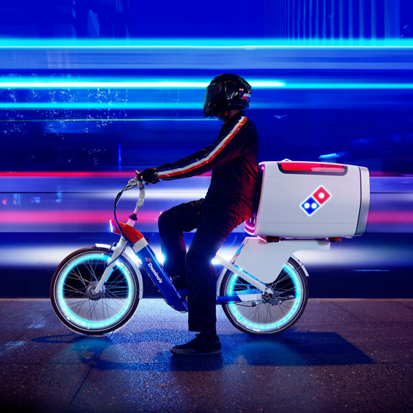 Domino's dxb - Future Delivery Pizza Pod E-Bike (Hero Image - Insitu 003).jpg