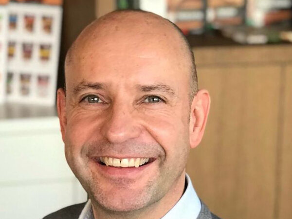 Hans van Beurden.jpg