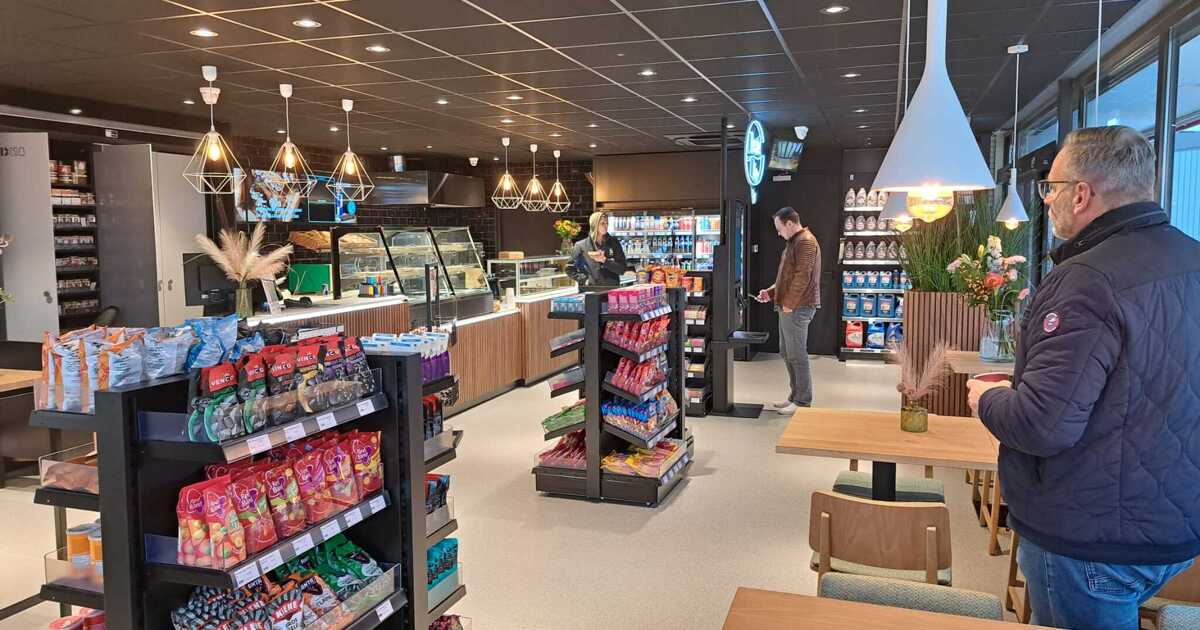 Lukoil Schelluinen heropent met bakery
