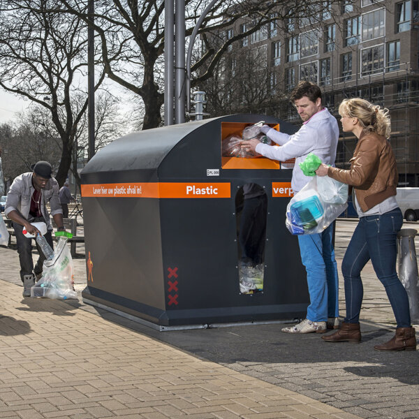 plastic inzamelen in de buurt.jpg