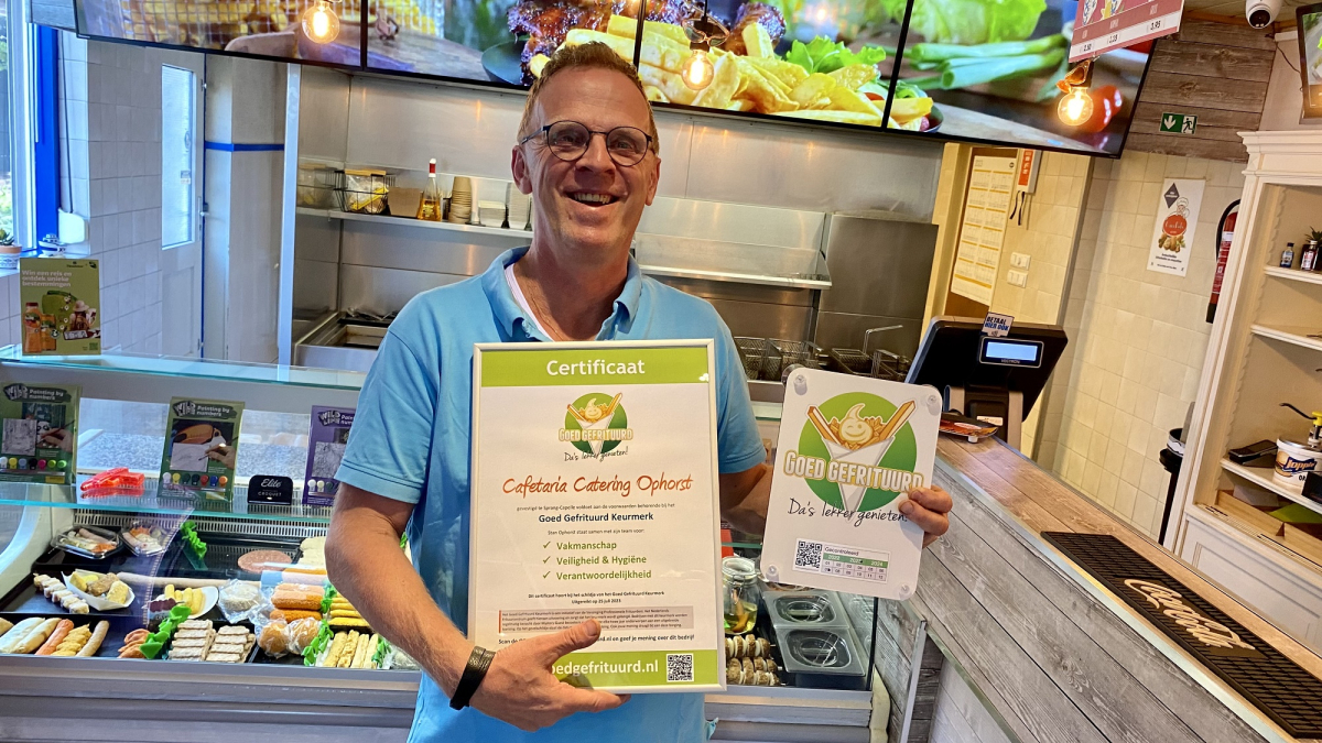 ProFri - Stan Ophorst van Cafetaria Catering Ophorst in Spang-Capelle (002).jpg