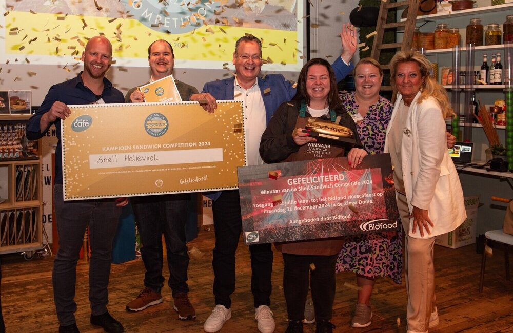 Winnaar Shell Hellevliet Lekkerste broodje langs de weg.jpg
