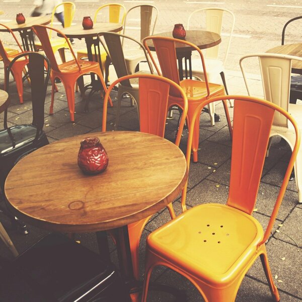 cafe-675219_1920.jpg