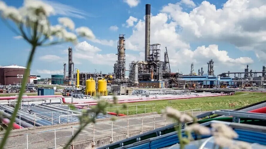 algemeen-beeld-zeeland-refinery_1360_500.jpeg