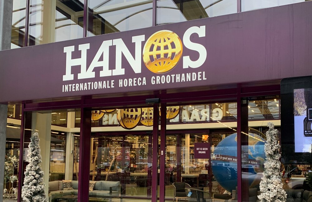 Hanos exterieur ingang gevel