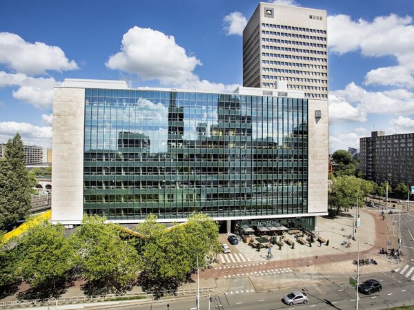 Unilever Kantoor Rechtenvrij Hofplein 3 Pand Gebouw Gevel.jpg