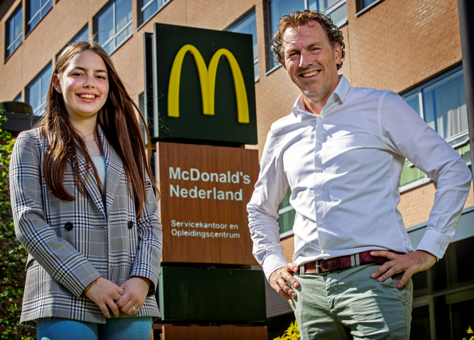 foto-scholier-michelle-eelman-inspireert-mcdonalds-managing-director-erwin-dito.jpg