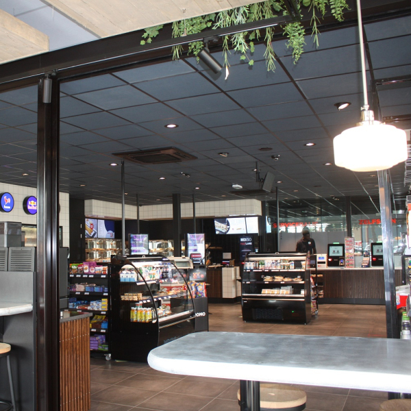 Esso Tony's Ringbaan Oost Tilburg (4).jpg