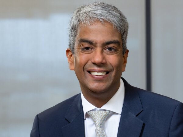 CEO Venkie Shantaram Selecta.jpg