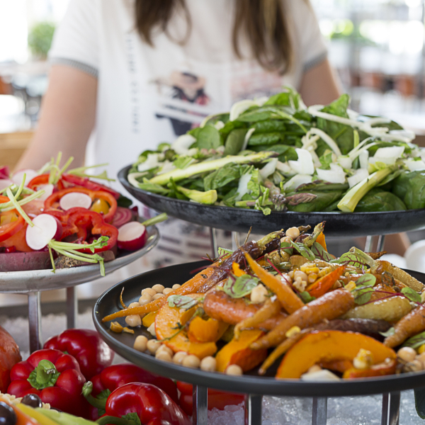 saladebuffet1.jpg