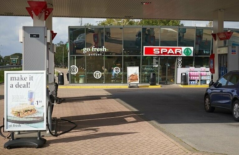 forecourt_netherlands_20210210-2.jpg