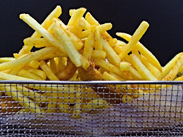 french-fries-8845973_1920.jpg