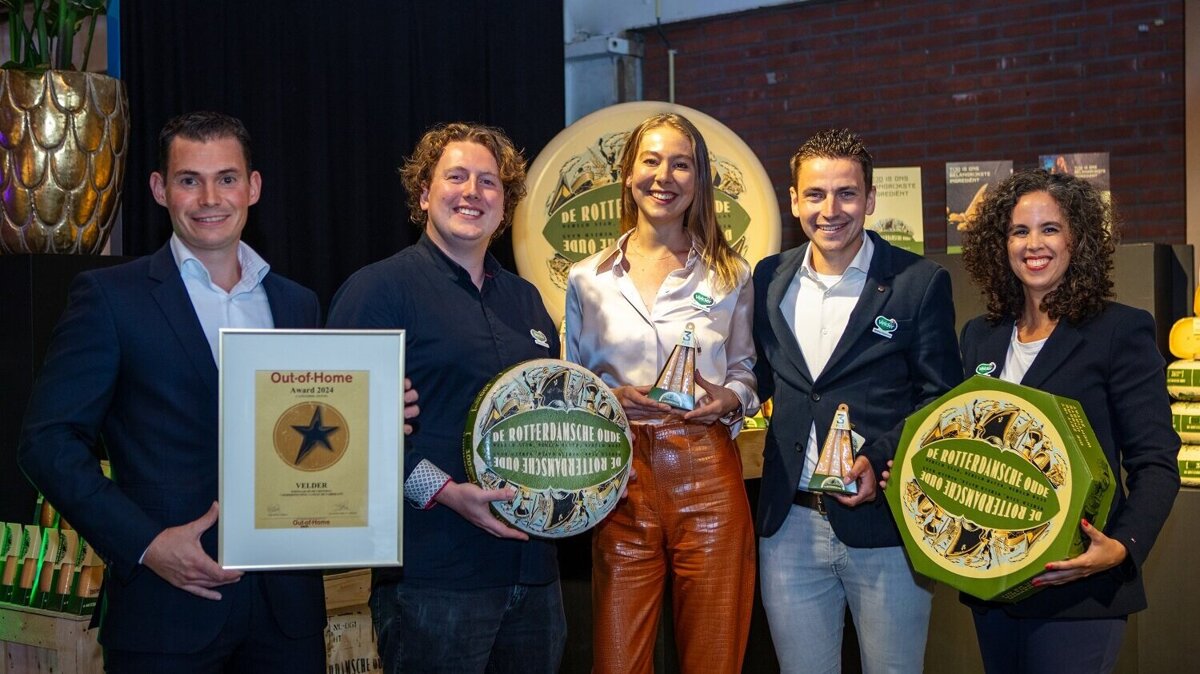 Velder - Pauline Smale.jpg