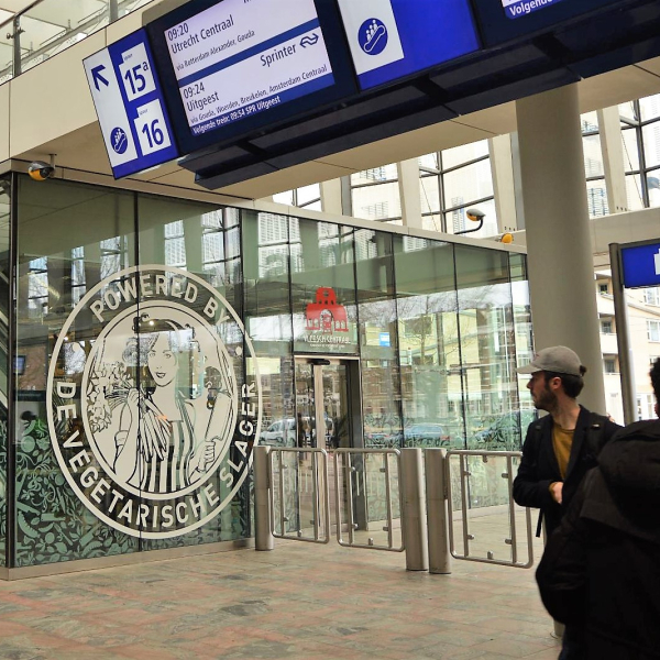 Vleesch-Centraal-Rotterdam-De-Vegetarische-Slager (1).jpg