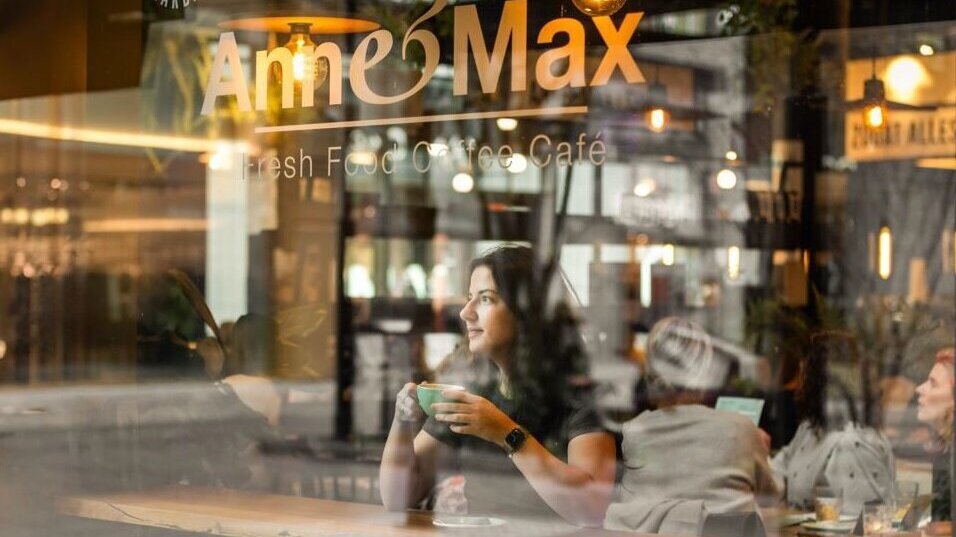 anne en max tilburg.jpg