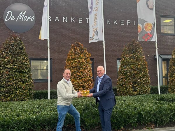 Persbericht De Maro Royal Smilde.jpg