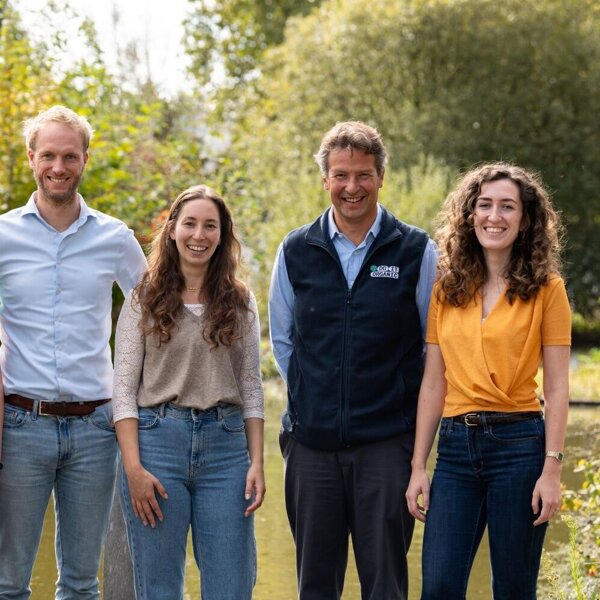 Ambassadeurs vlnr - Dominique Koen Mireille Hendrik (CEO) Noah (002).jpg