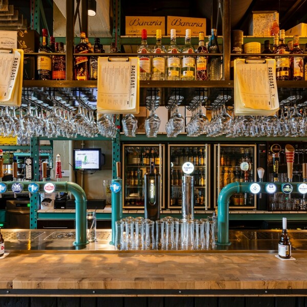 Royal-Swinkels-Family-Brewers---horeca.jpg
