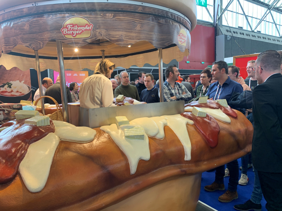 horecava-2023-frikandelburger.jpg