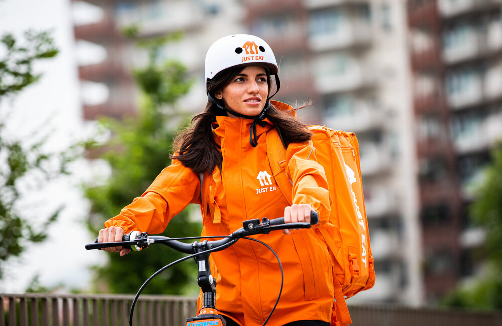 400475-Just Eat courier_1-0b1ba8-original-1630320193.jpg