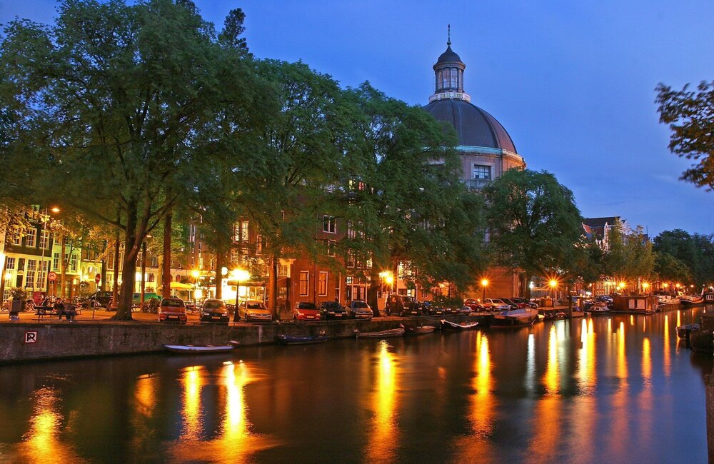 jacobbenjo-netherlands-5166907_1920 (2).jpg