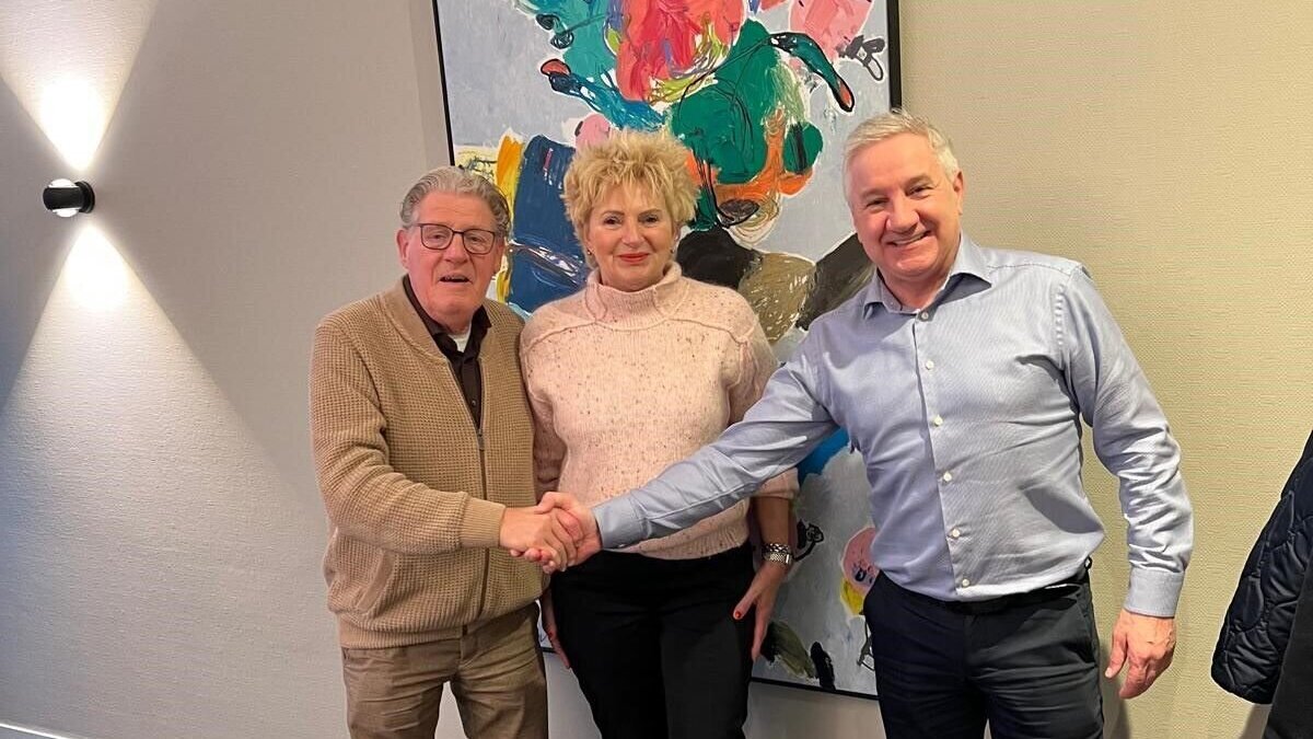 Foto Overname HGT door JFS.jpg