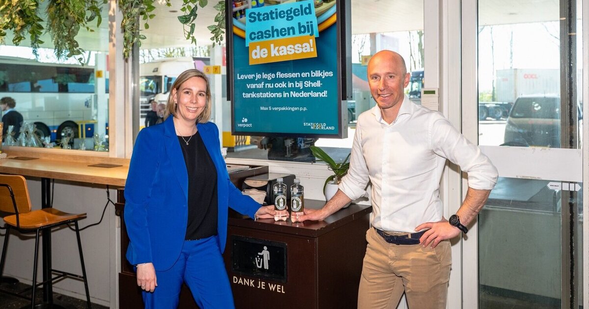 Frans Langerak Shell Shell neemt op alle bemande tankstations statiegeldflesjes en -blikjes in