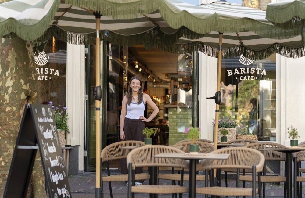 barista cafe haarlem.jpg