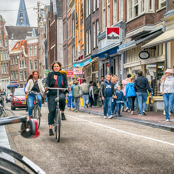 bikes-6566402_1920.jpg