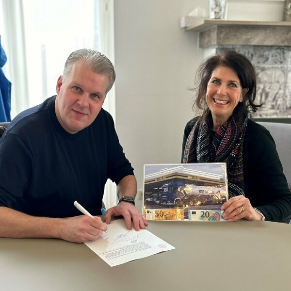 Fieten olie grotere foto.jpg