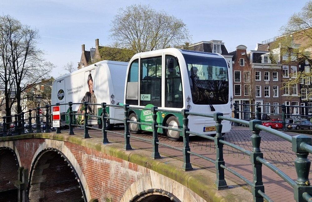Sligro wegtrein, Gracht Amsterdam.jpg