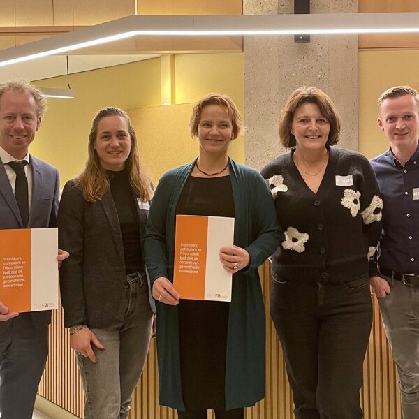 ProFri delegatie bij VVD Tweede Kamer leden Judith Tielen en Arend Kisteman.jpg