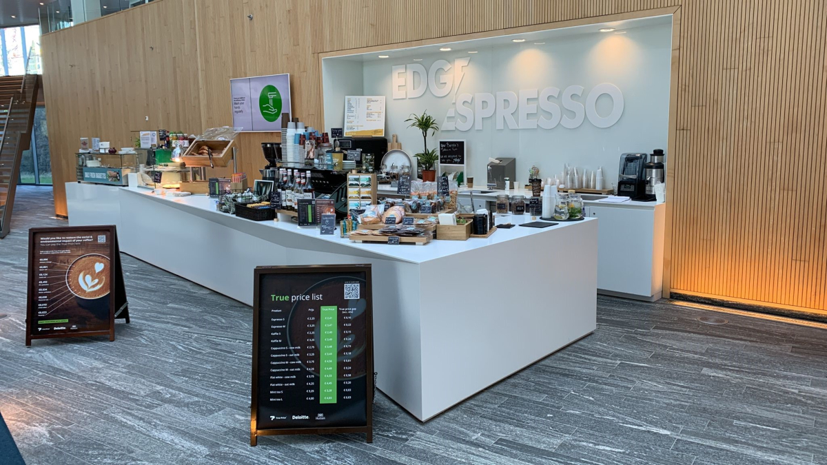 trueprice-coffee-bar-the-edge