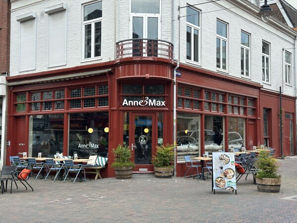 Anne&Max Arnhem Steenstraat.jpg