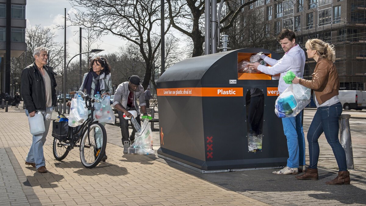 plastic inzamelen in de buurt.jpg
