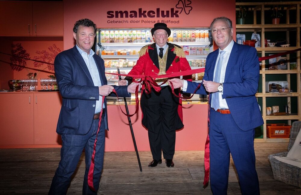 Lancering Smakeluk.jpg