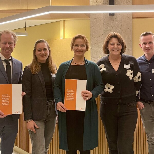 ProFri delegatie bij VVD Tweede Kamer leden Judith Tielen en Arend Kisteman.jpg