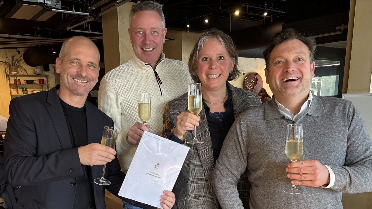 v.l.n.r. Hubert Nieuwendijk, Roy Janssens, Manou Dolmans & Arne Altmann.jpg