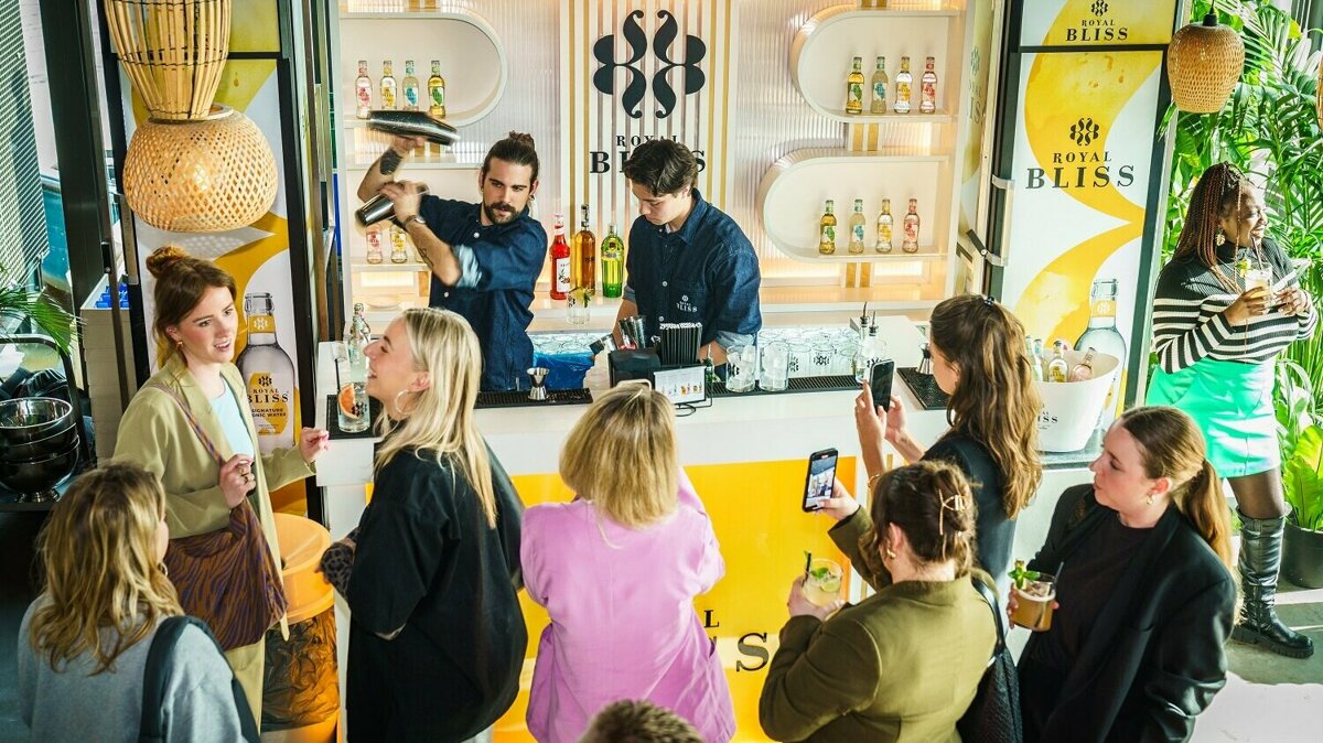 bartenders Royal Bliss.jpg