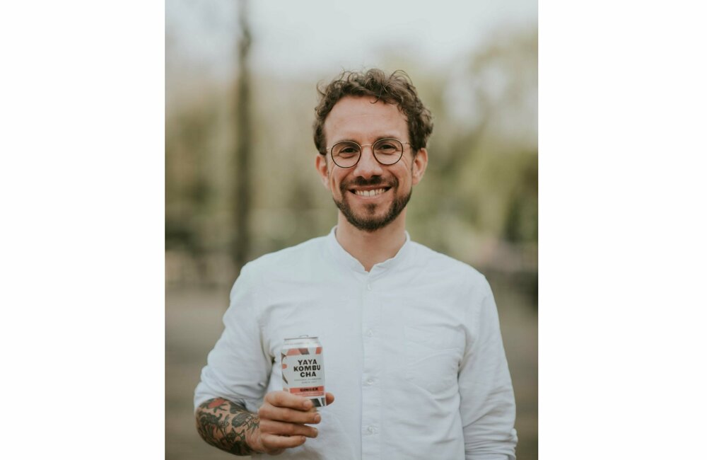 stefan de waal yaya kombucha.jpg