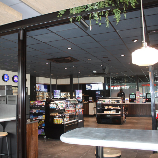 Esso Tony's Ringbaan Oost Tilburg (4).jpg